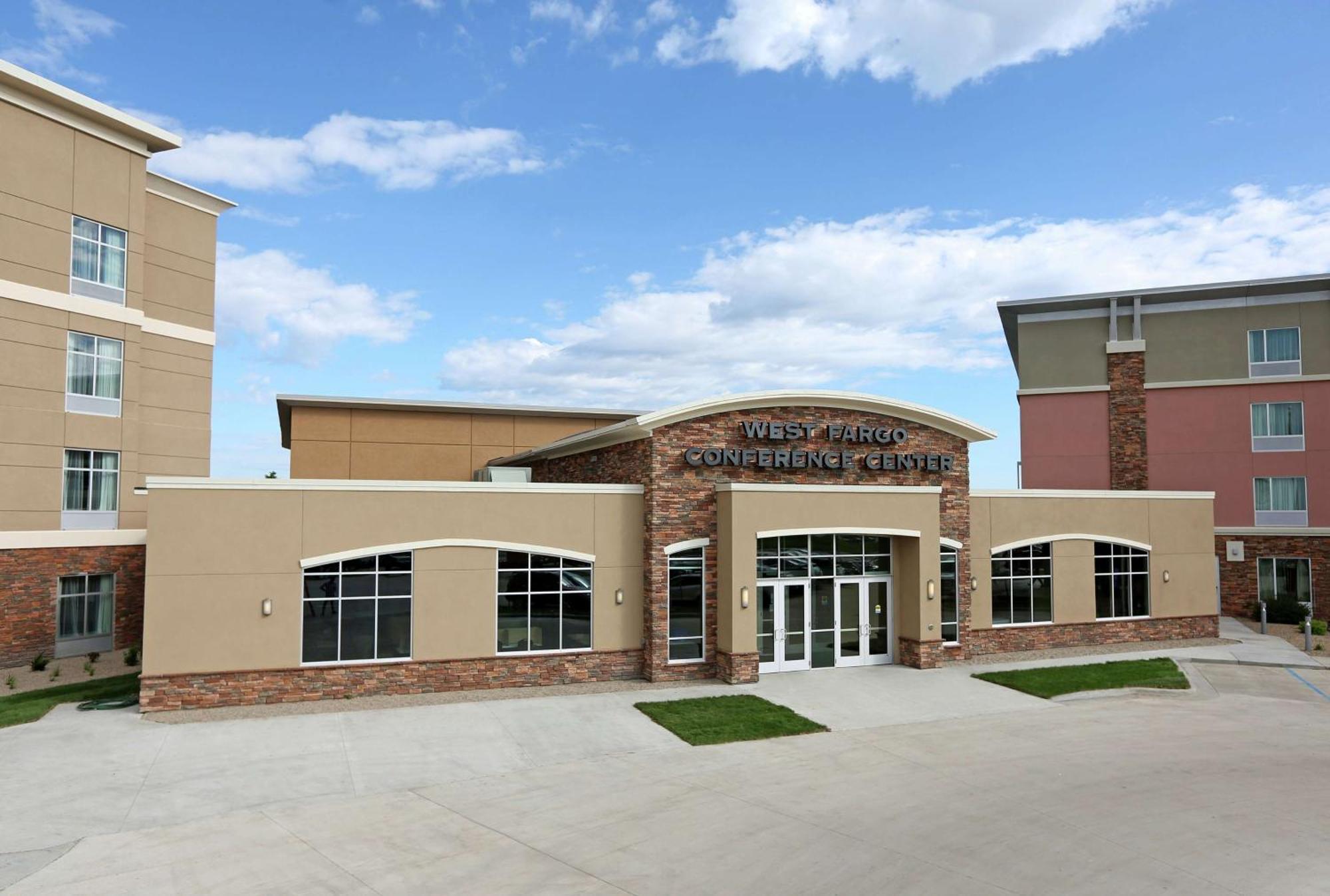 Homewood Suites By Hilton West Fargo/Sanford Medical Center Екстериор снимка